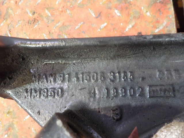 81415063165 MAN Опора двигателя, № XF310535, фото 4