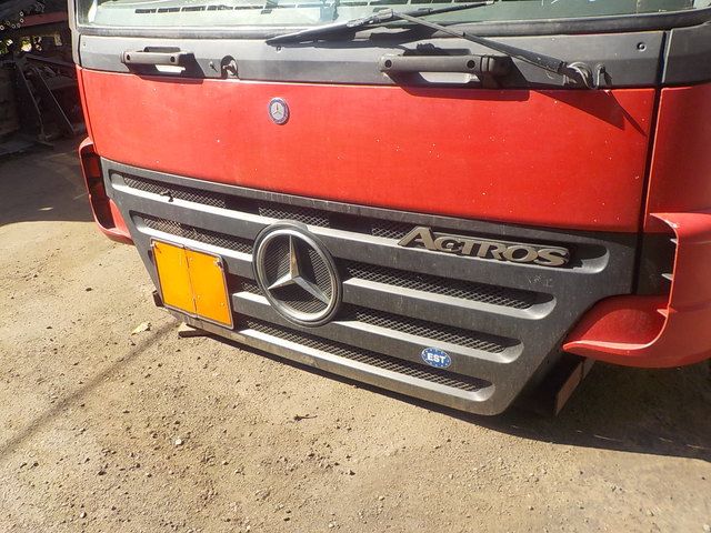 9437500009 MERCEDES Капот, № XF137810, фото 1