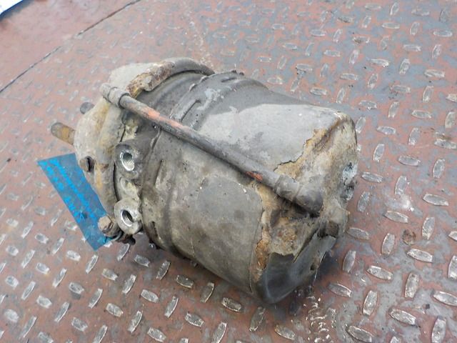 20721845 VOLVO Энергоаккумулятор, № XF134274, фото 3