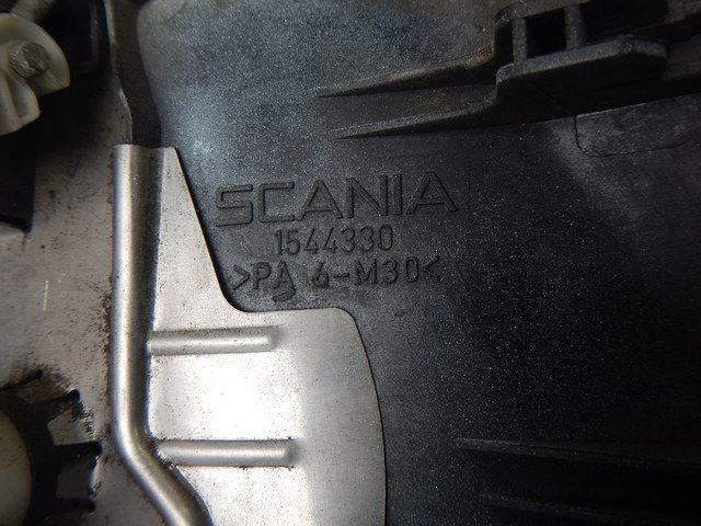 1544330 SCANIA Ручка двери наружная левая, № XF244445, фото 5
