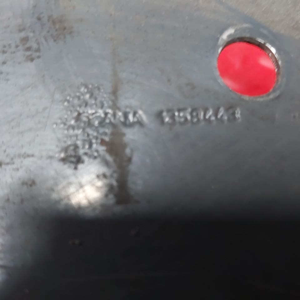 1358443 SCANIA Кронштейн воздушного фильтра, № XF465692, фото 3