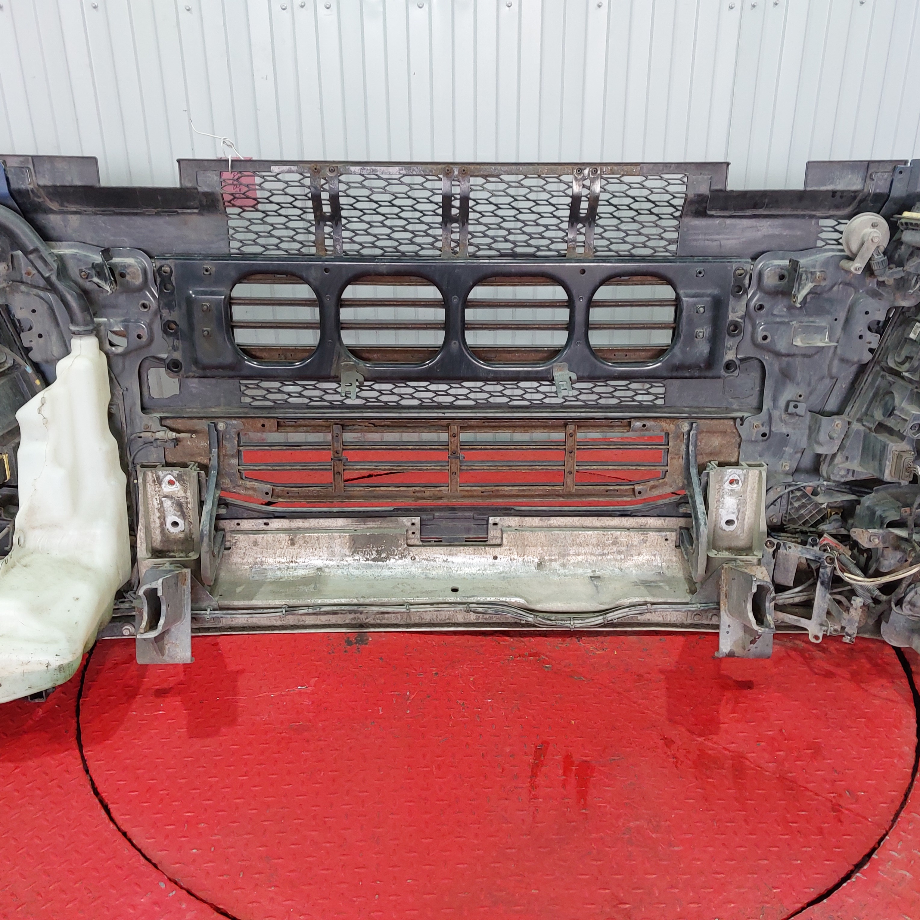 84210166 VOLVO Усилитель бампера, № XF478323, фото 1