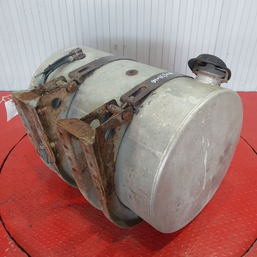 3962144 VOLVO Бак топливный, № XF426048, фото 3