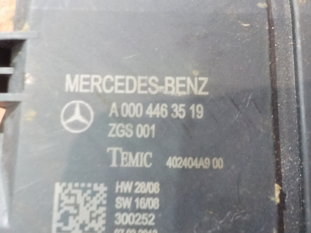 0004463519 MERCEDES Блок управления стеклоподъемника, № XF309785, фото 5