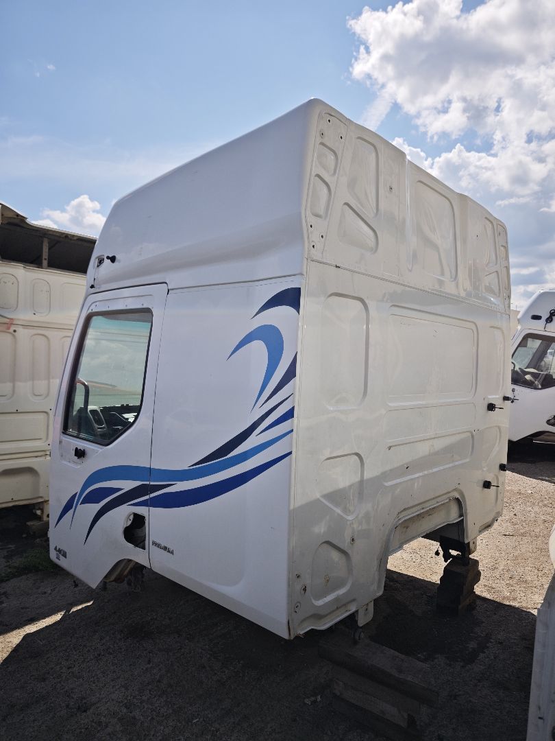 RENAULT Кабина, Sleeper Cab, № XF443319, фото 6