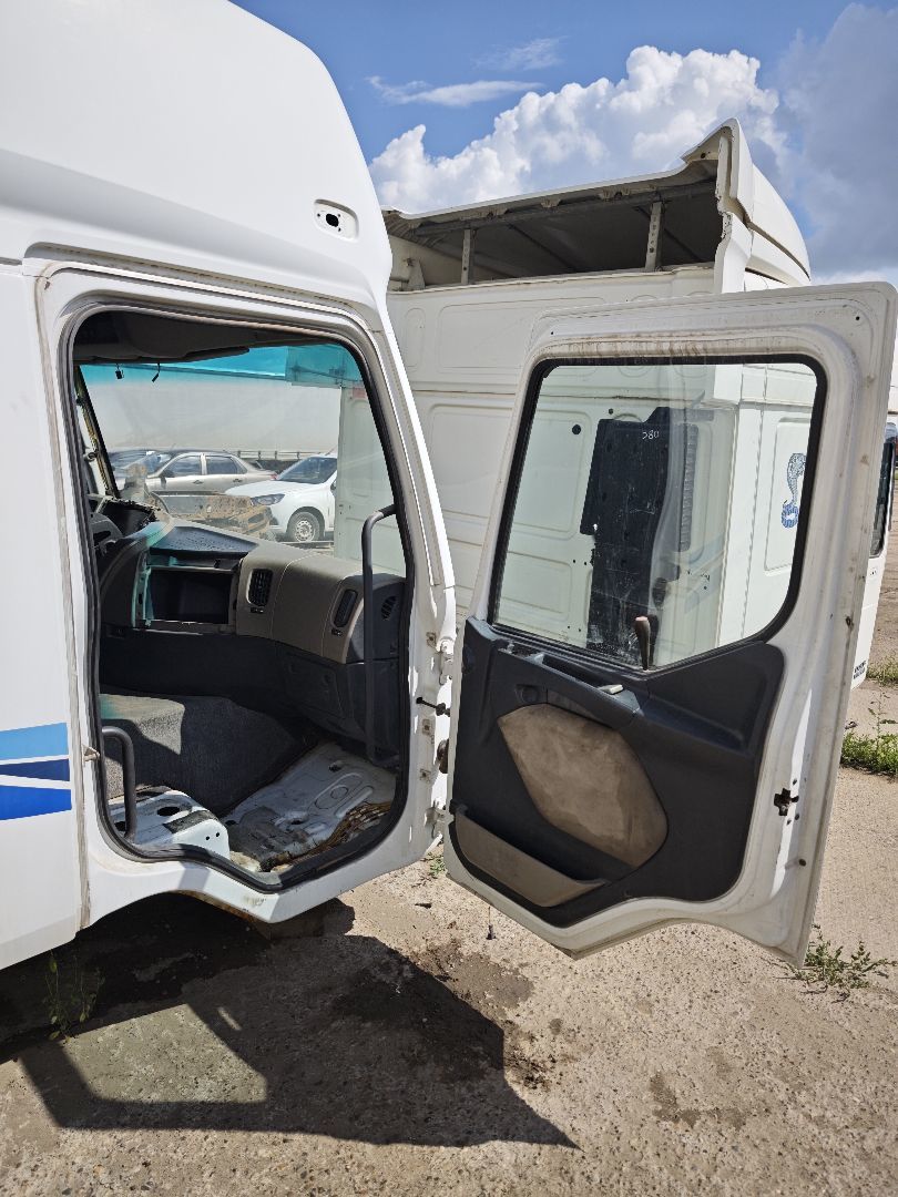 RENAULT Кабина, Sleeper Cab, № XF443319, фото 18