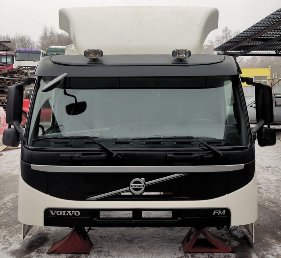 VOLVO Кабина, Day Cab, АКПП, № XF402875, фото 8