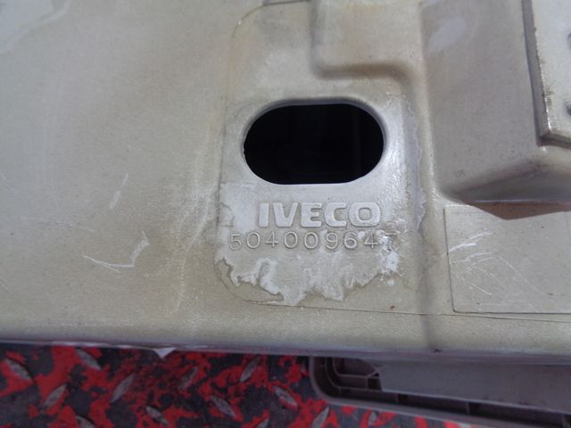 504009647 IVECO Бардачок, № XF276546, фото 4