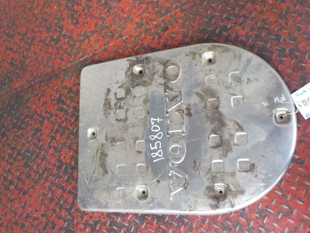 20551075 VOLVO Защита глушителя, № XF185807, фото 2