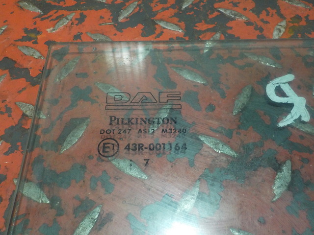 1676966 DAF Стекло боковое, № XF229117, фото 4