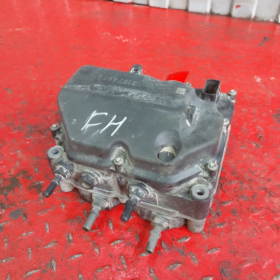 21574975 VOLVO Насос AdBlue, № XF411020, фото 2