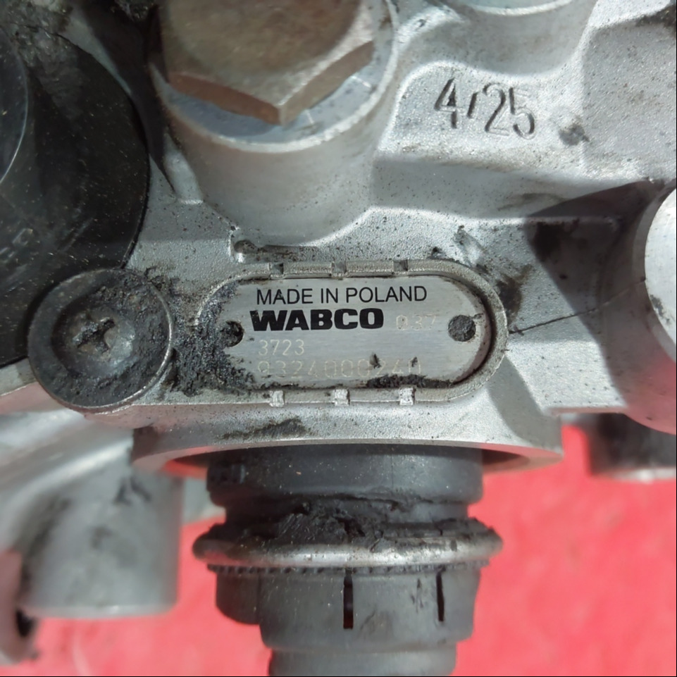 9324000240 WABCO Осушитель, № XF475666, фото 5