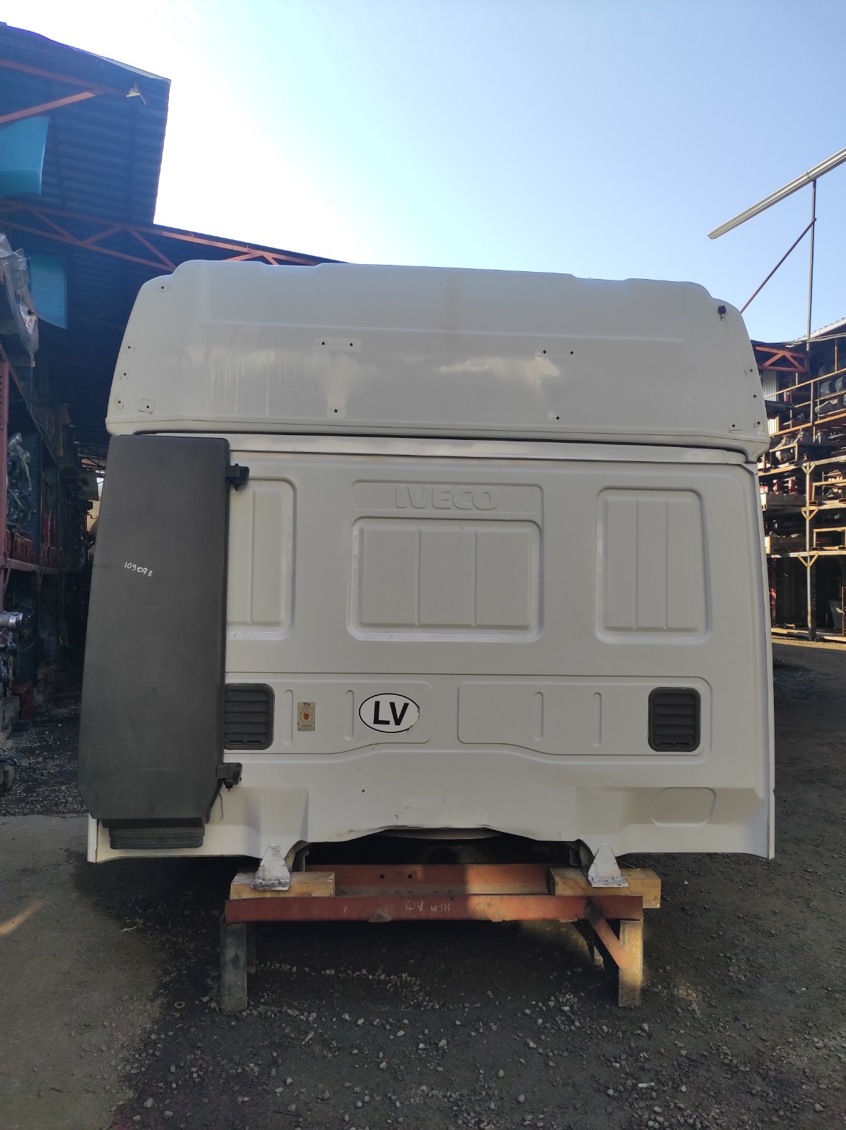 IVECO Кабина, AS, МКПП, Белый, № XF109059, фото 4