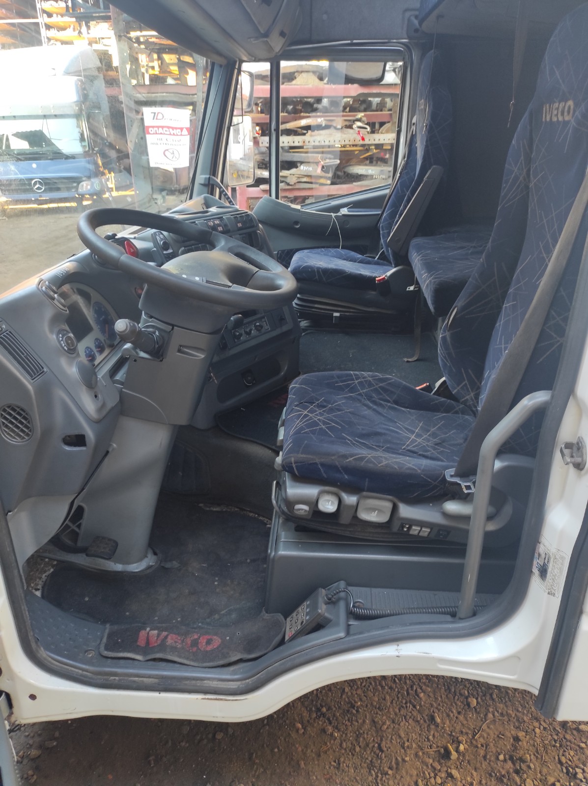 IVECO Кабина, AS, МКПП, Белый, № XF109059, фото 10