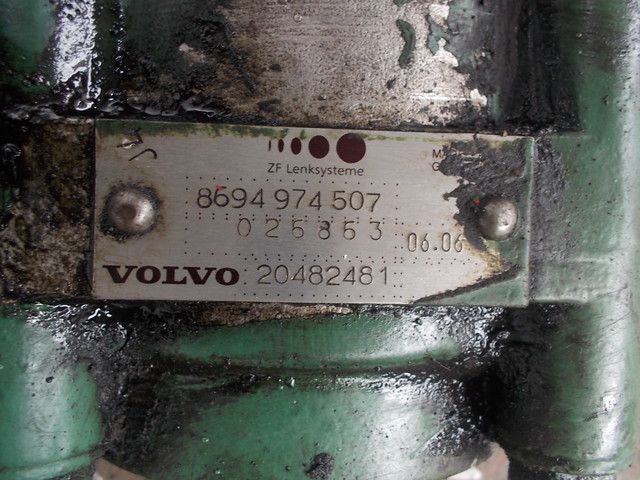 85114316 VOLVO Насос ГУР, № XF61575, фото 4