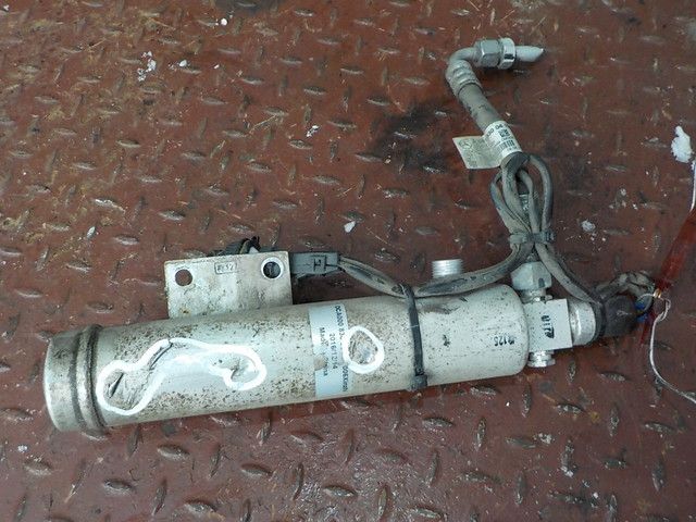 0008305083 MERCEDES Осушитель кондиционера, № XF155028, фото 1