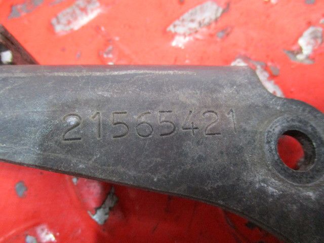 21565421 VOLVO Кронштейн диффузора, № XF276186, фото 4