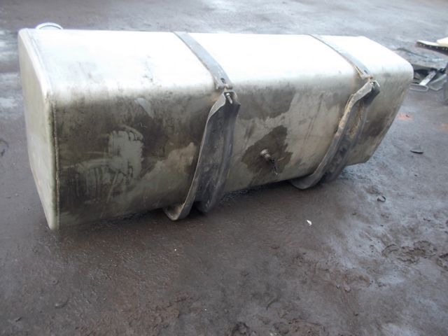 VOLVO Бак топливный, № XF31438, фото 3