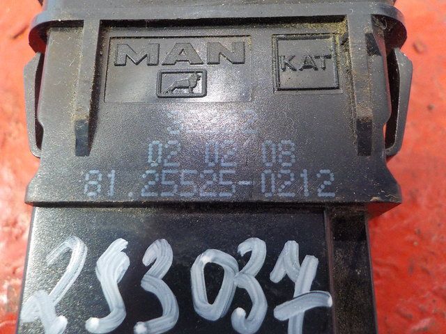 81255250212 MAN Кнопка, № XF293037, фото 3