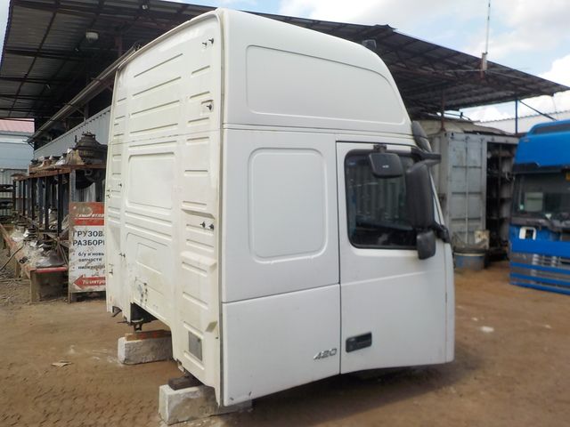VOLVO Кабина, Globetrotter XL, № XF141371, фото 3