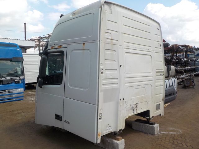 VOLVO Кабина, Globetrotter XL, № XF141371, фото 5