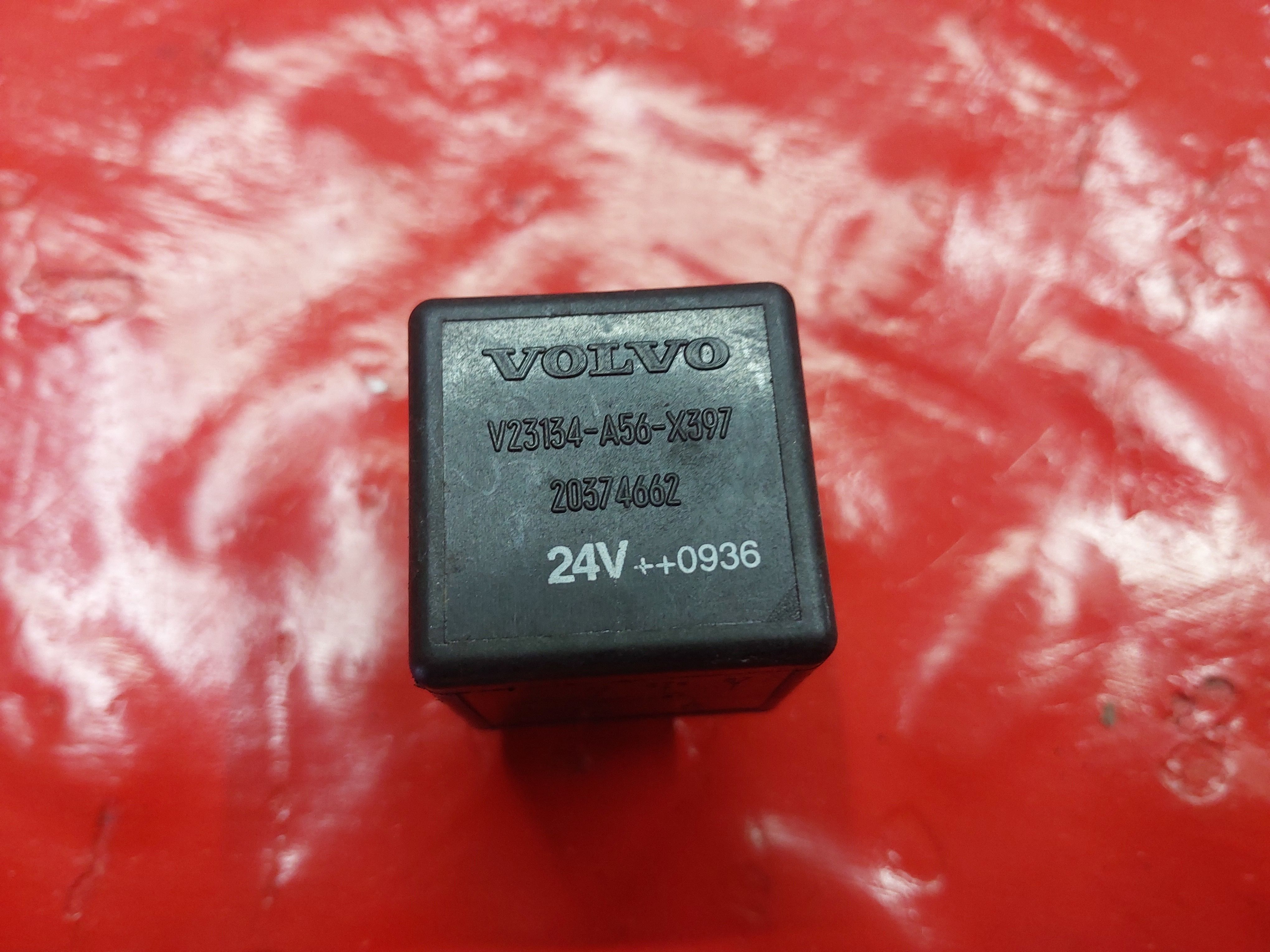 20374662 VOLVO Реле стеклоочистителя, № XF450170, фото 3