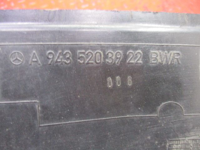 9435203922 MERCEDES Шумоизоляция двигателя, № XF281251, фото 4