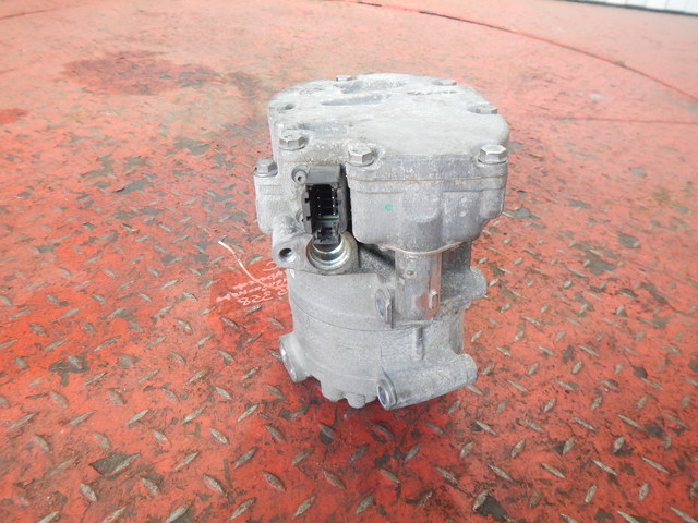 2379787 SCANIA Компрессор кондиционера, № XF385358, фото 4
