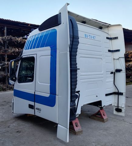 85115440 VOLVO Кабина, Globetrotter XL, № XF387356, фото 3