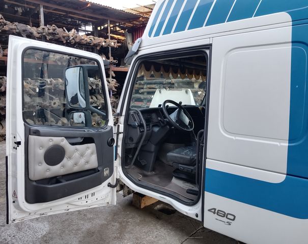 85115440 VOLVO Кабина, Globetrotter XL, № XF387356, фото 11
