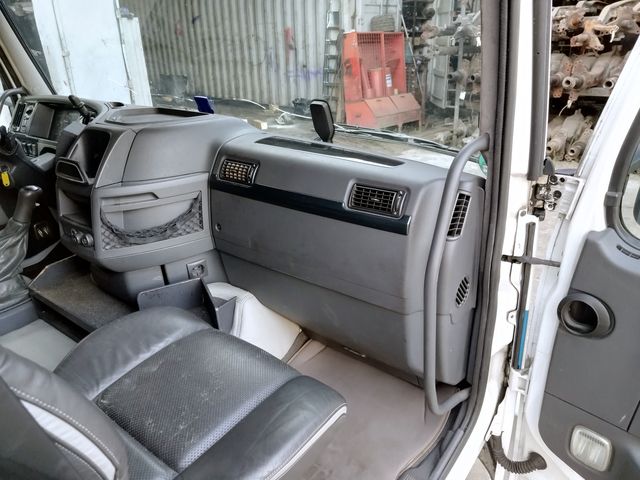 85115440 VOLVO Кабина, Globetrotter XL, № XF387356, фото 28