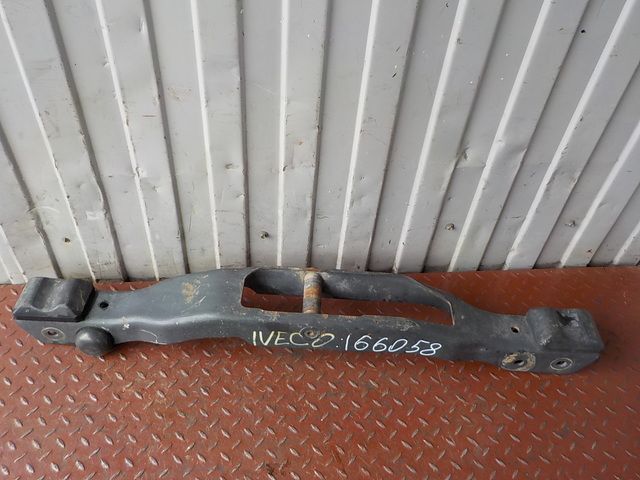 500398882 IVECO Траверса, № XF166658, фото 1