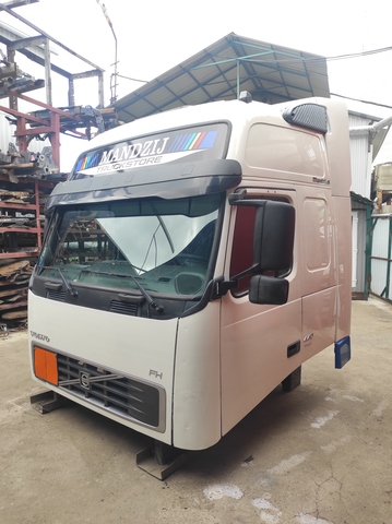 VOLVO Кабина, Globetrotter XL, № XF388798, фото 1