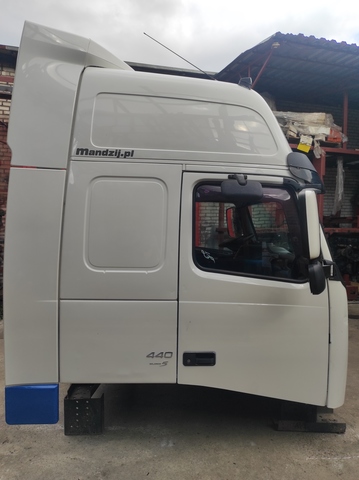 VOLVO Кабина, Globetrotter XL, № XF388798, фото 6