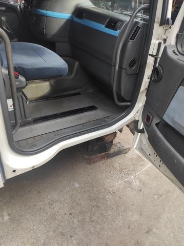 VOLVO Кабина, Globetrotter XL, № XF388798, фото 15