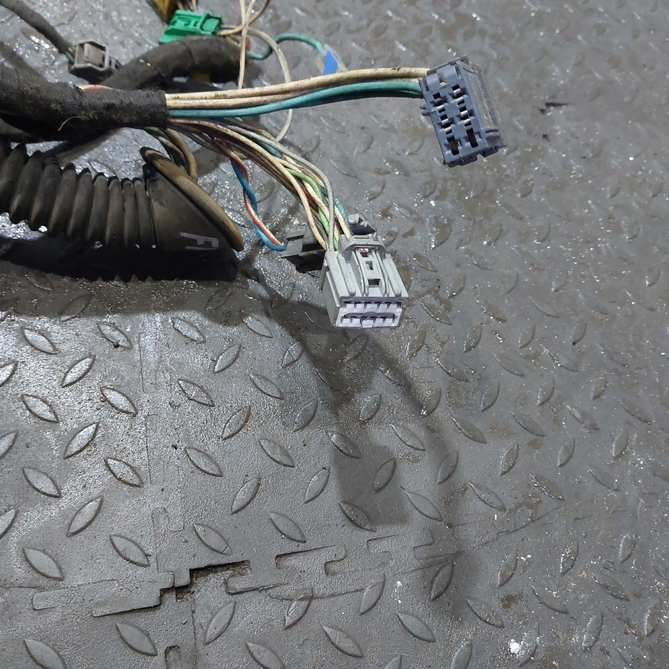 21707011 VOLVO Электропроводка двери, № XF437161, фото 4