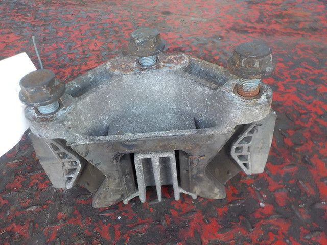 9732400318 MERCEDES Подушка двигателя, № XF139922, фото 3