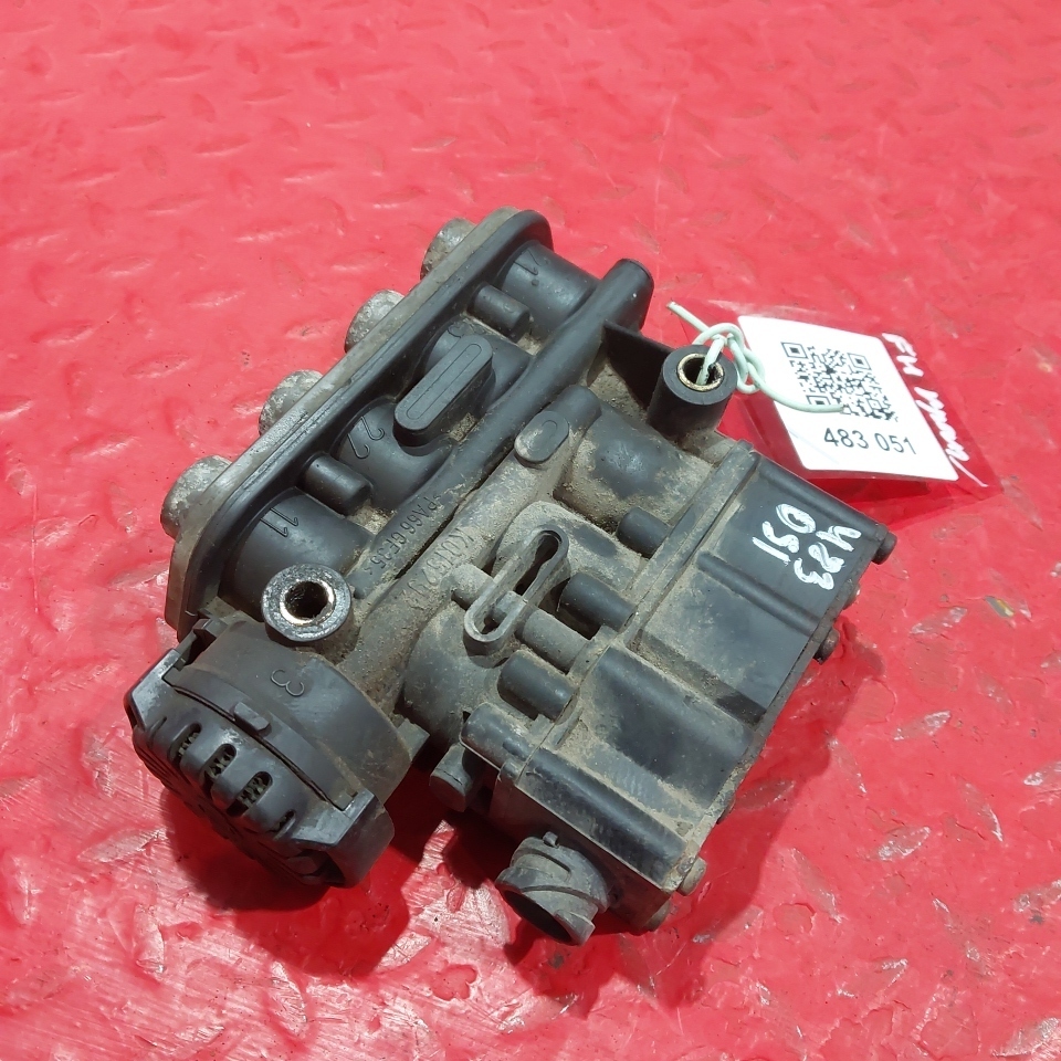 20514449 VOLVO Кран ECAS, № XF483051, фото 4