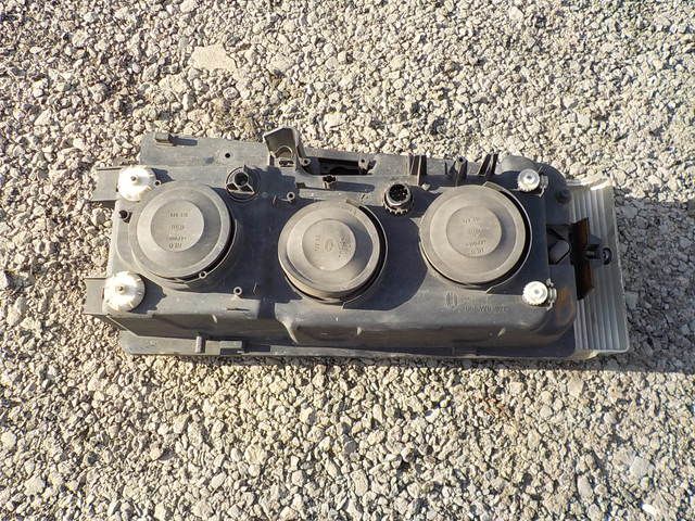 5010623619 RENAULT Фара правая, № XF55549, фото 2