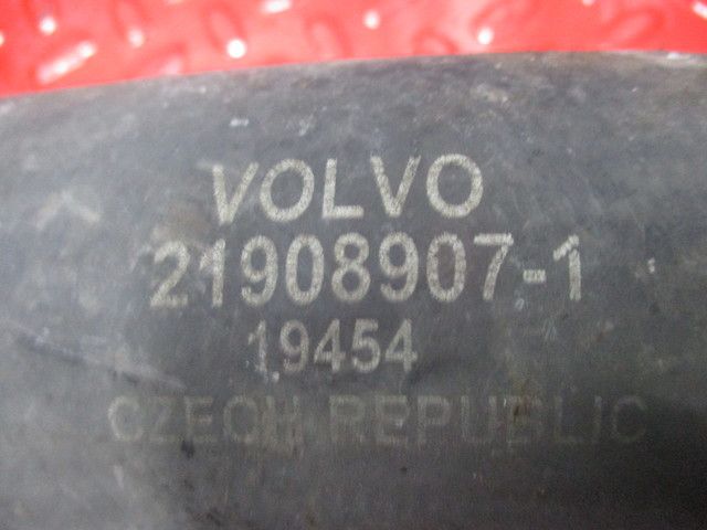 21908907 VOLVO Патрубок водяной, № XF277846, фото 4