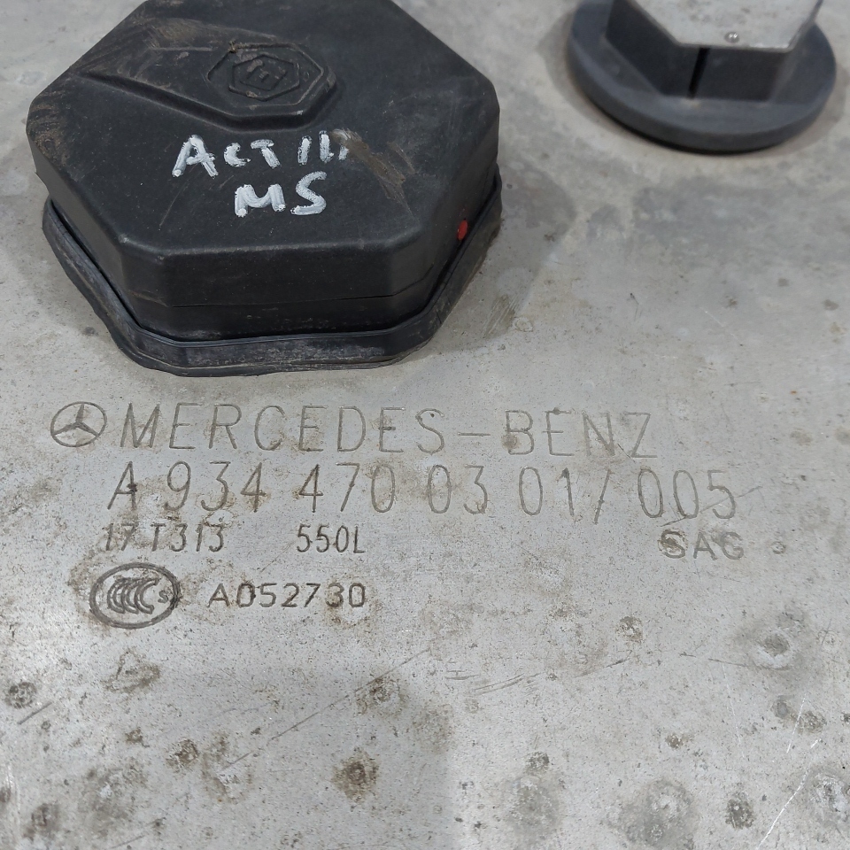 9344700301 MERCEDES Бак топливный, № XF486484, фото 9