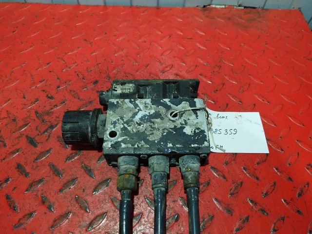 20514449 VOLVO Кран ECAS, № XF385359, фото 1
