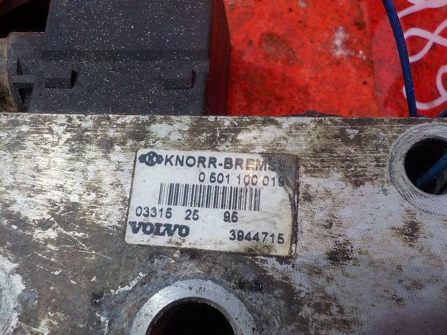 3944715 VOLVO Кран ECAS, № XF318189, фото 4