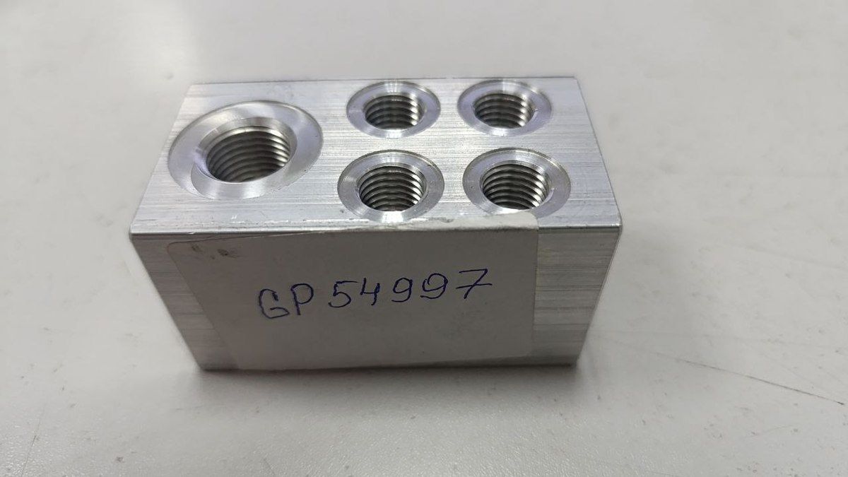 GP54997 GENIRPARTS Распределитель тормозных сил, фото 1
