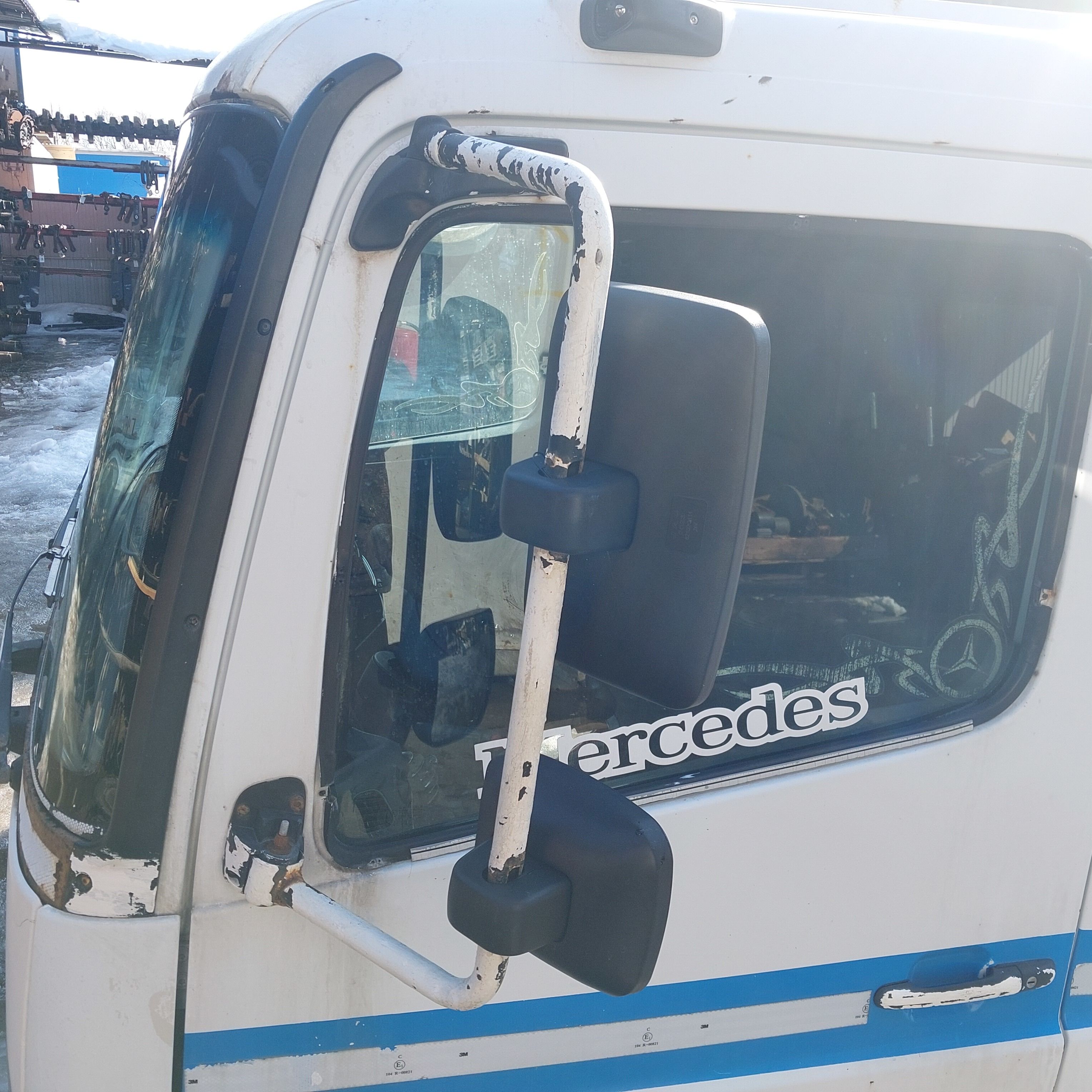 0018109714 MERCEDES Кронштейн зеркала, № XF437067, фото 2