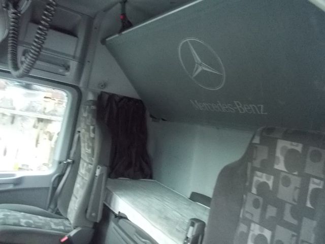 00000000001 MERCEDES Кабина, № XF47720, фото 8