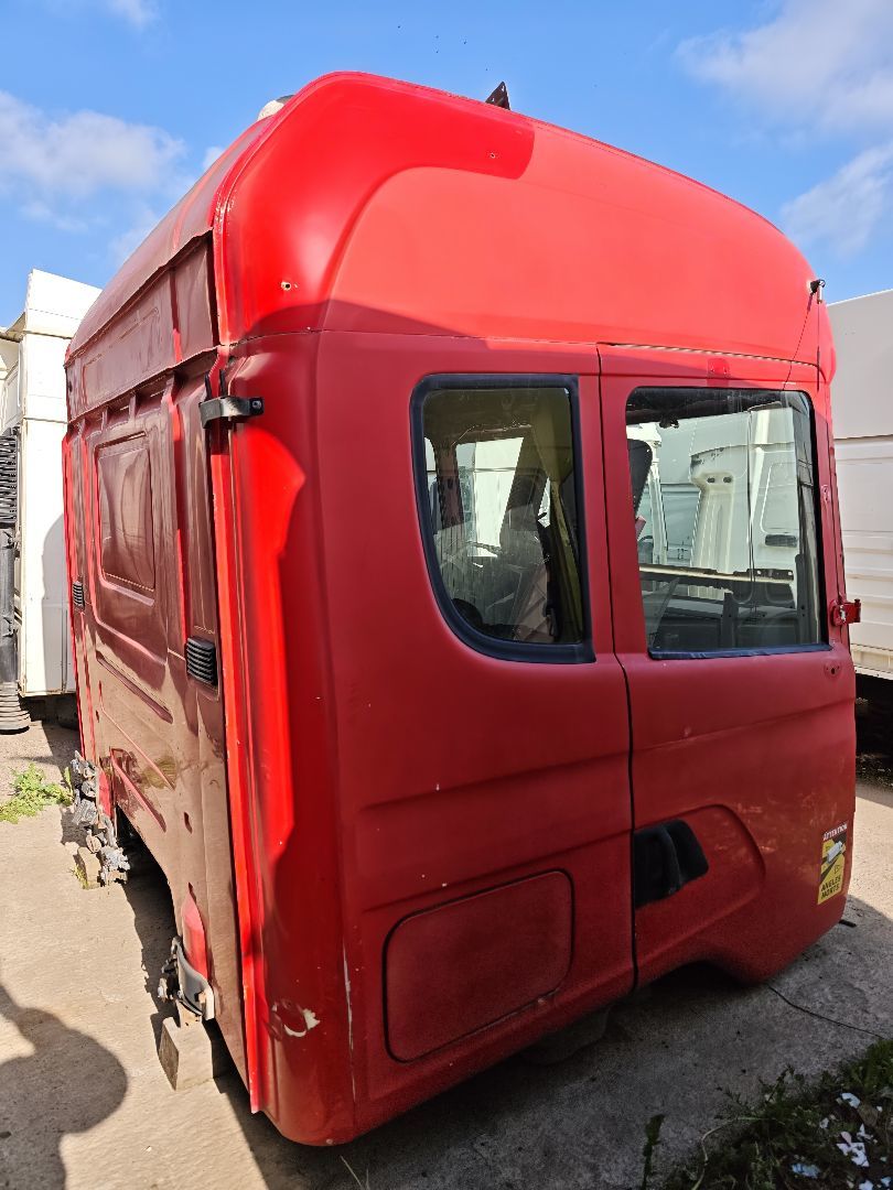 SCANIA Каркас кабины, № XF443263, фото 3