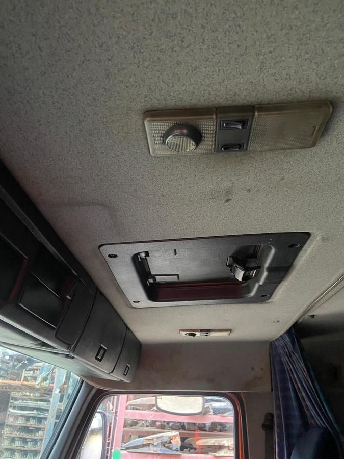 VOLVO Кабина, Sleeper Cab, № XF427587, фото 13