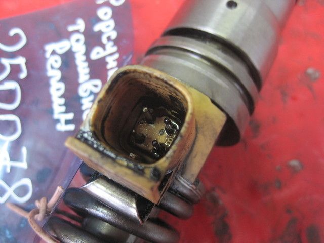 7420747797 RENAULT Форсунка топливная, № XF250078, фото 4