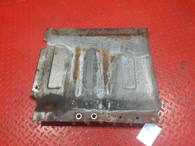 21133243 VOLVO Защита глушителя, № XF368859, фото 3